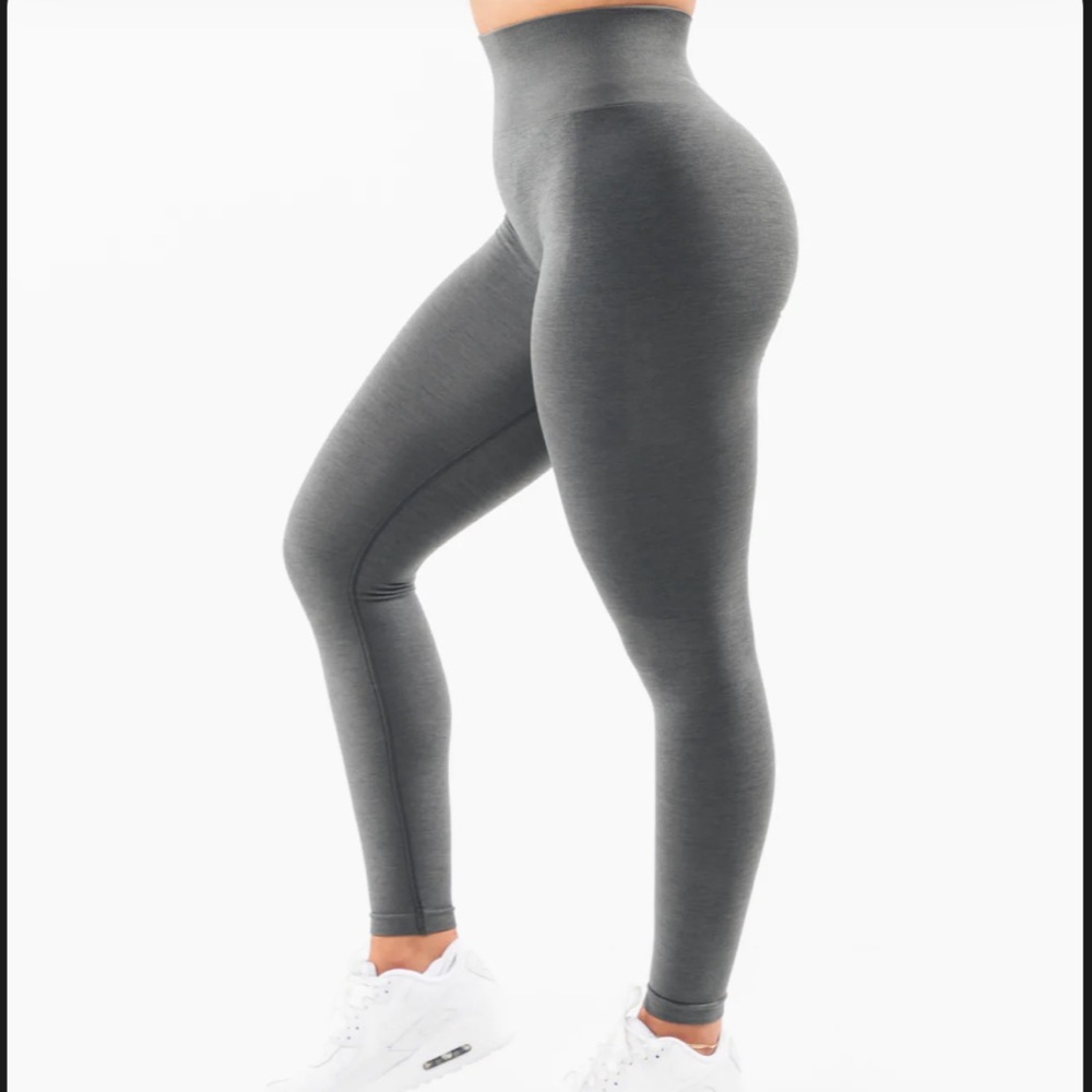 Amplify alphalete Legging